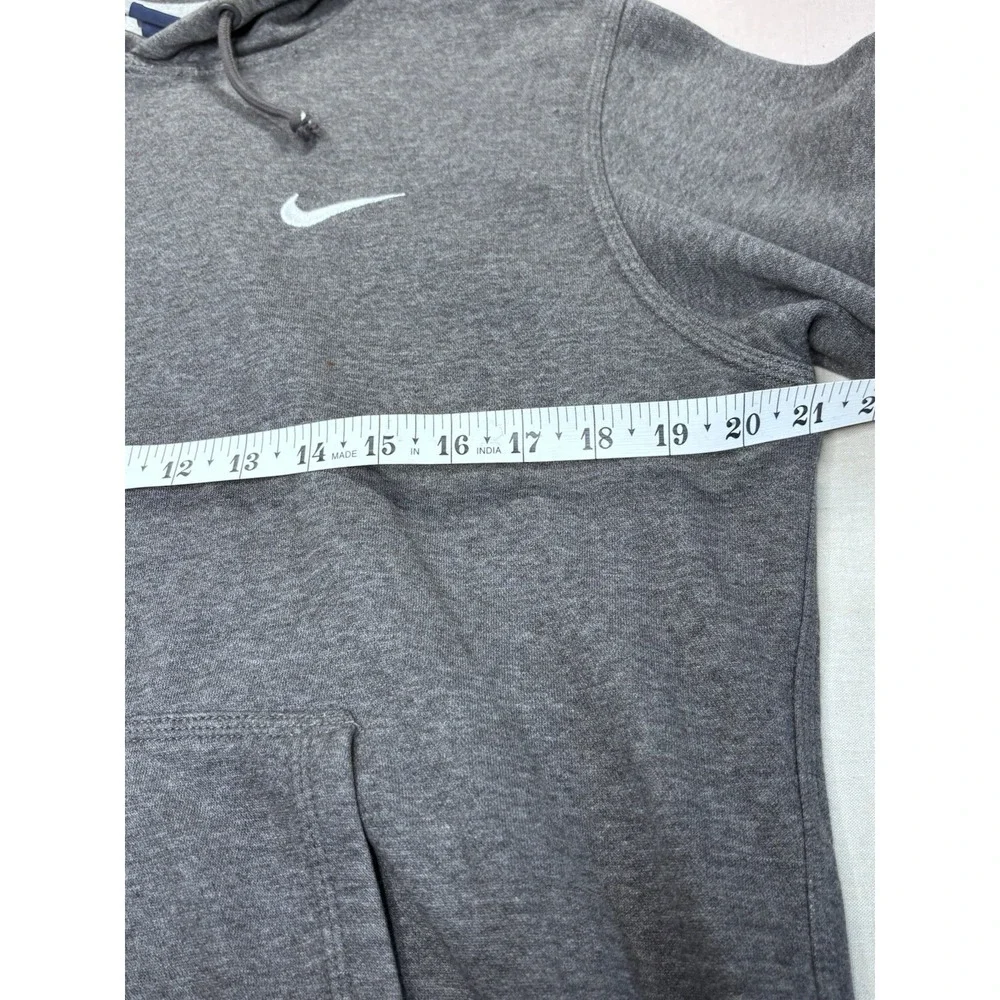 Nike Men's Gray Pullover Hoodie Sweatshirt, Logo, Cotton Blend Fleece, M